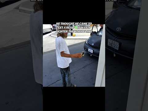 HOMELESS BOUGHT A GUN!!!🔫😭 #fyp #viral #shorts #funny #prank #trending #metaglasses