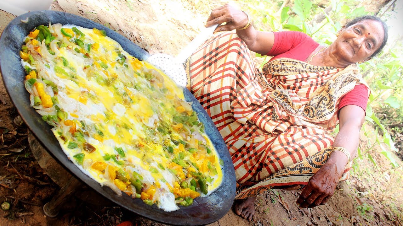 Capsim with Egg Bhurji Recipe in Village Style By My Grandma || Myna Street Food