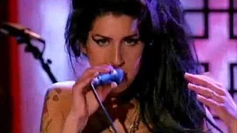 Amy Winehouse - Tears dry on their own (45th at night live)