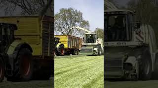 #shorts Claas & Krone harvester working there way true grass #tractor #farming #tractorvideo #grass