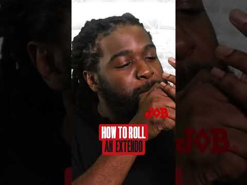 How to Roll a JOB Extendo Joint with Dispensary 33’s Qari