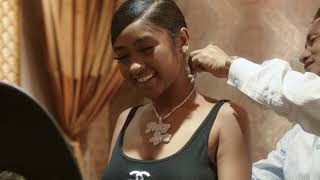 Young Lyric gets new piece and chain from Johnny Dang!