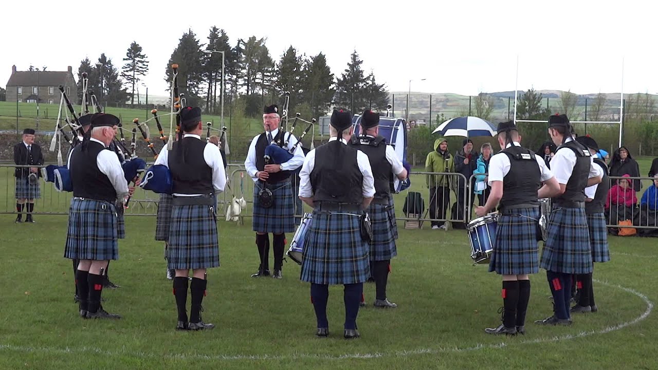 Tulliallan Pipes And Drums Pipe Band Competition Kinross Perthshire