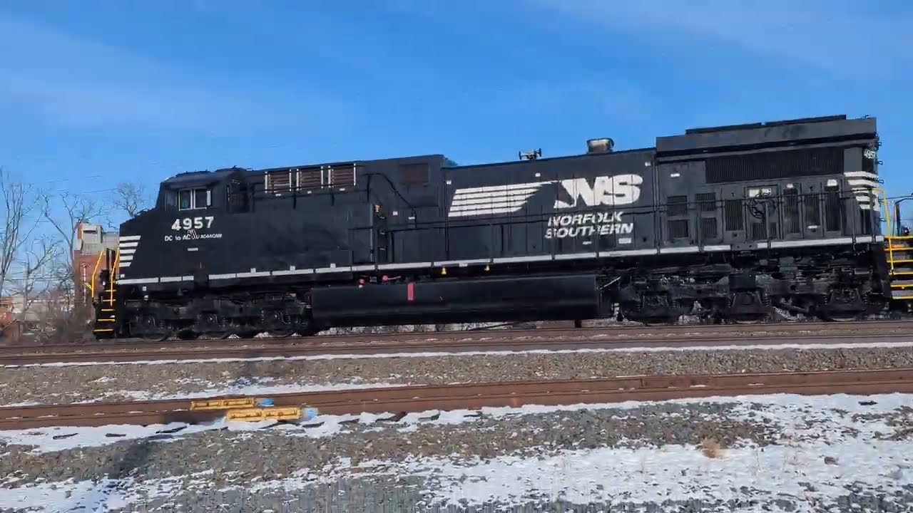 Newly Rebulit DC to AC 4957 Leads Long Manifest with Mid DPU