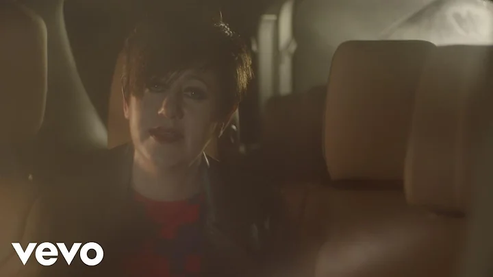 Tracey Thorn - Queen (Official Video)
