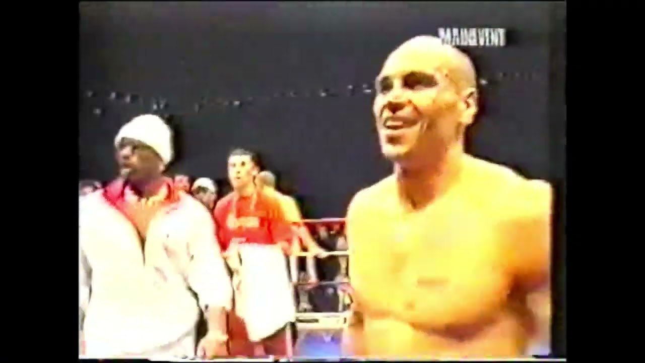 Anthony Mundine v Lester Ellis