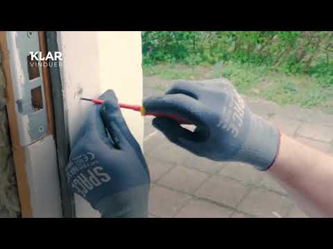 Video: Gjør-det-selv dørkarmmontering: montering og montering