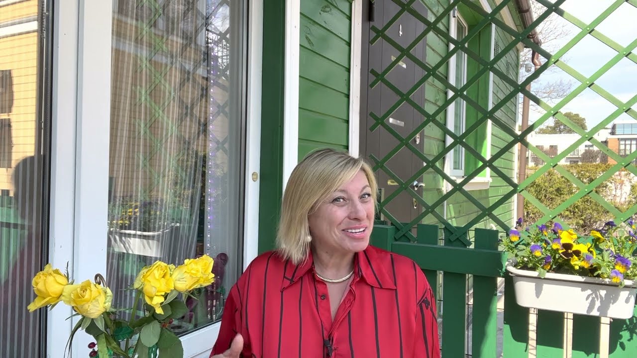 Анжела Перл Астролог