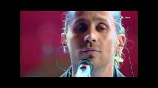 Povia - Luca era gay