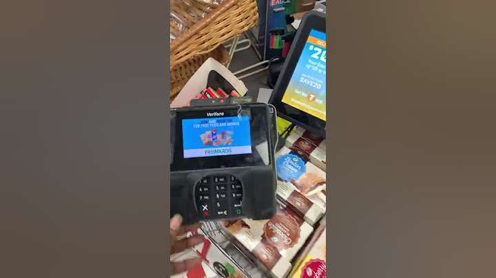 Finding a Scamming Card Shimmer in 7-11 Store || ViralHog