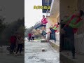 The long-lost Kung Fu performance confused passers-by. Does anyone know how this magic was done? #4