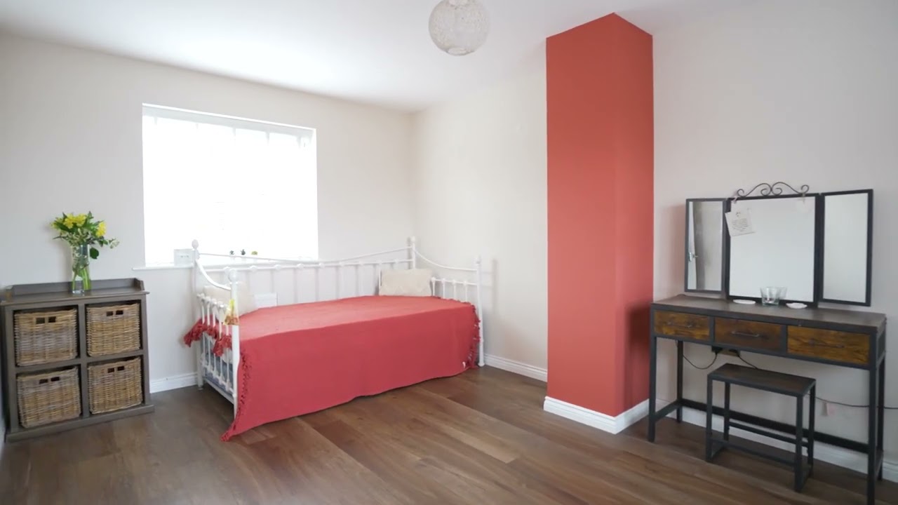 Groves Way, Hartlebury, DY11