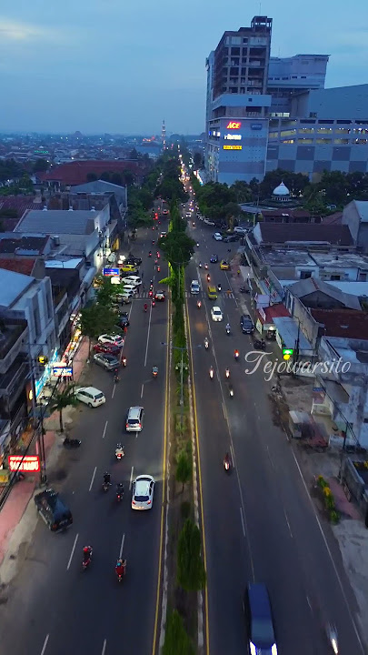 Suasana Jember Kota #jember #jawatimur #view #dronevideo #city #shorts #kabupatenjember