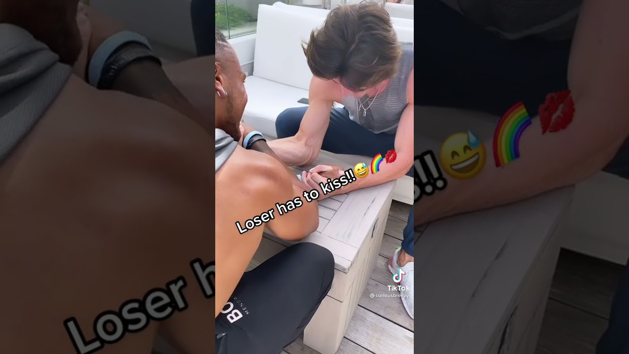 Loser has to kiss challenge 😙💋🌈