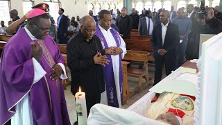 Rais Magufuli Ashiriki Ibada Ya Kuaga Mwili Wa Marehemu Baba Askofu Evaristo Chengula.