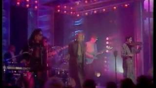 P.I.L - Rise (TOTP Performance 1986)