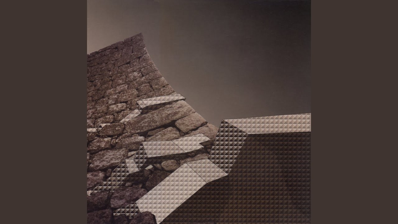 Egg dB auf YouTube ansehen Egg dB auf YouTube ansehen