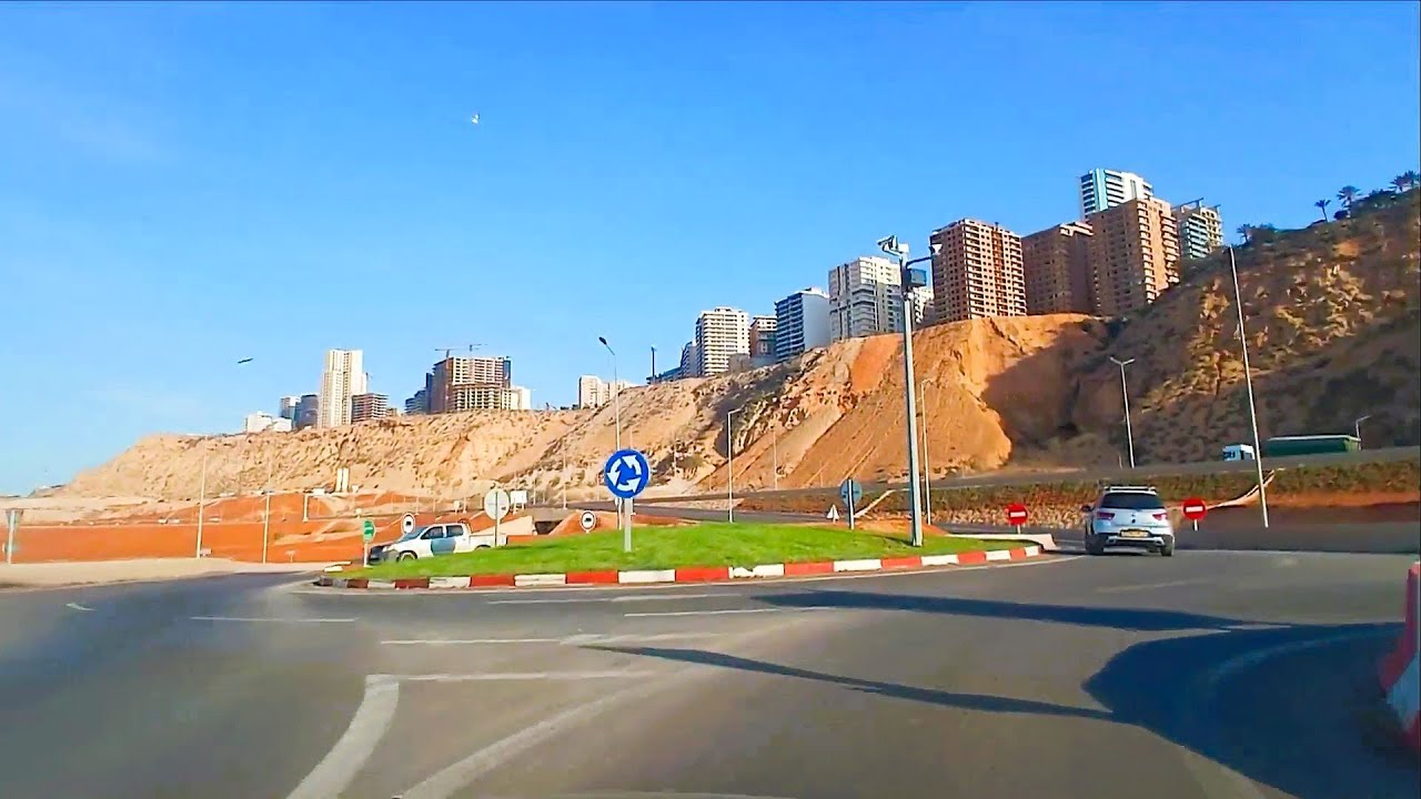 تابعو جولة جميلة عند منفذ ميناء وهران نحو الطريق السيار FRONT SEA TO TUNNELS