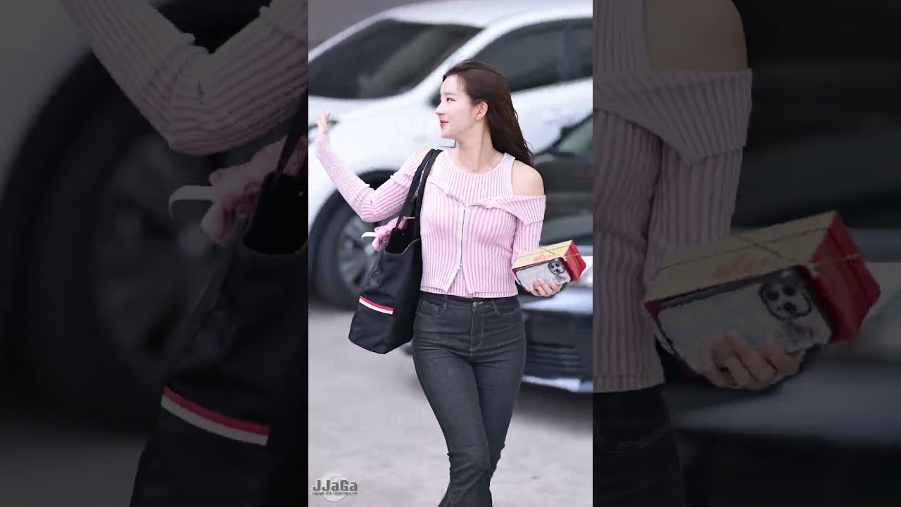 240407 '출근길' 김진아 치어리더 직캠 By.JJaGa #잠실야구장 #ktwiz