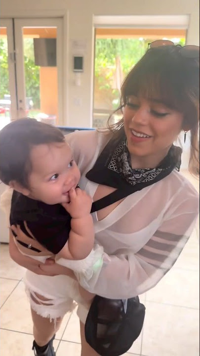 Jenna Ortega with her niece yesterday | so cute #jennaortega #wednesdaydance #family