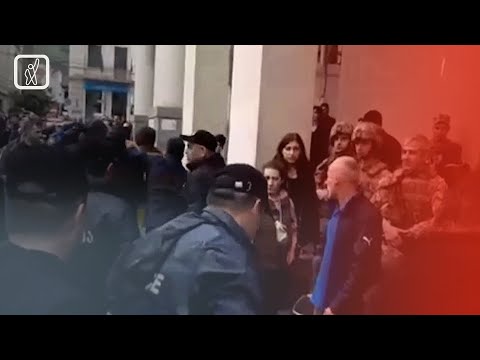 ჩახშული სიტყვის თავისუფლება თავისუფლების მოედანზე