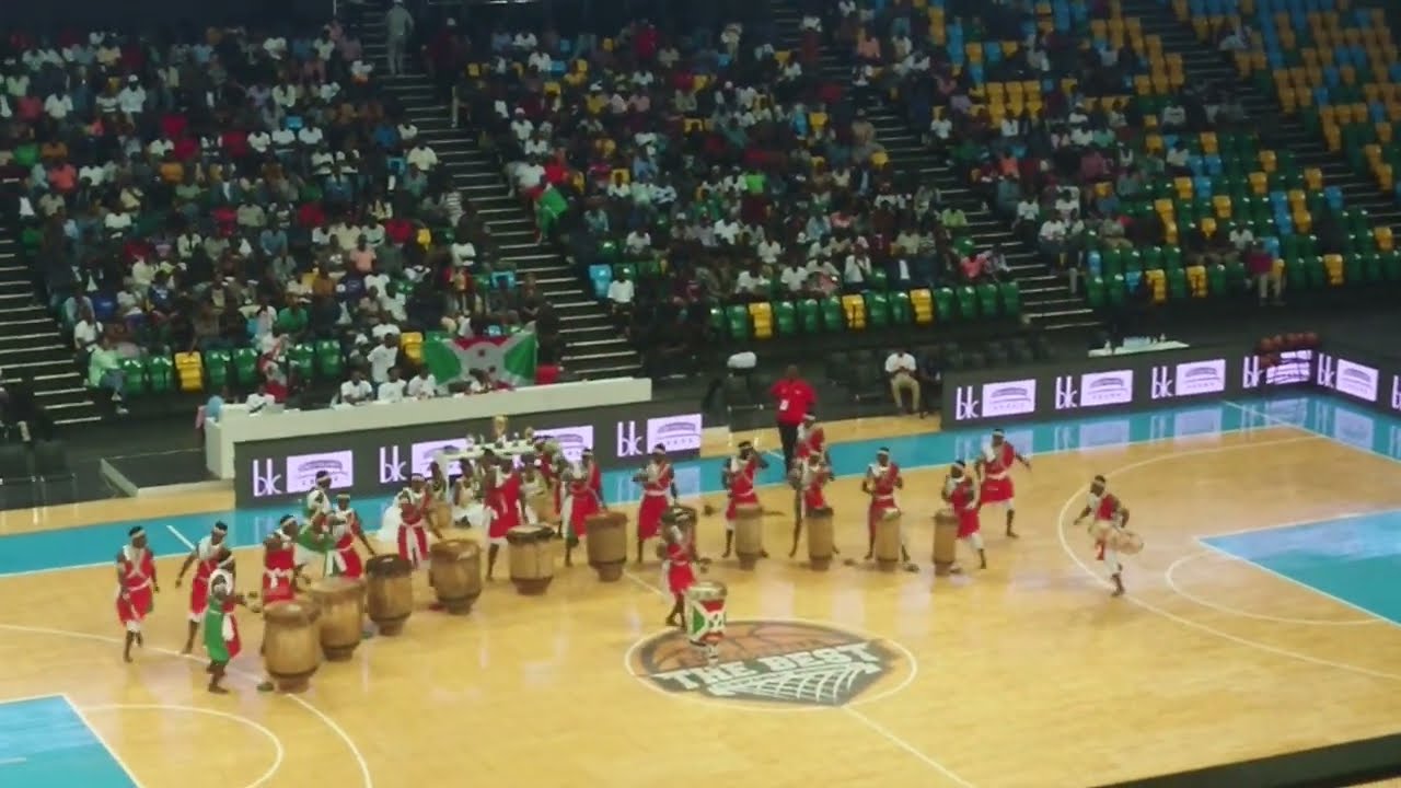 Nibo bambere mu kuvuza ingoma ku isi yose, Reba ibyo itorero Amagaba  bakoreye muri Bk Arena