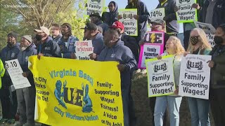 Virginia Beach city workers call for higher pay