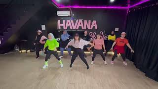 El Dembow  Reggaeton  Zin 115  Zumba Choreo  Zin Sarah 