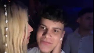 Kiss Between Lua And 6Tn