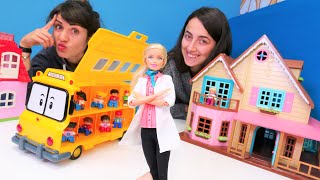 Sevcan ve Ümit ile Barbie oyunları. Barbie okul otobüsü şoförü oluyor. Barbie videoları