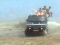 How to enjoy a Hummer on the beach, the Russian way