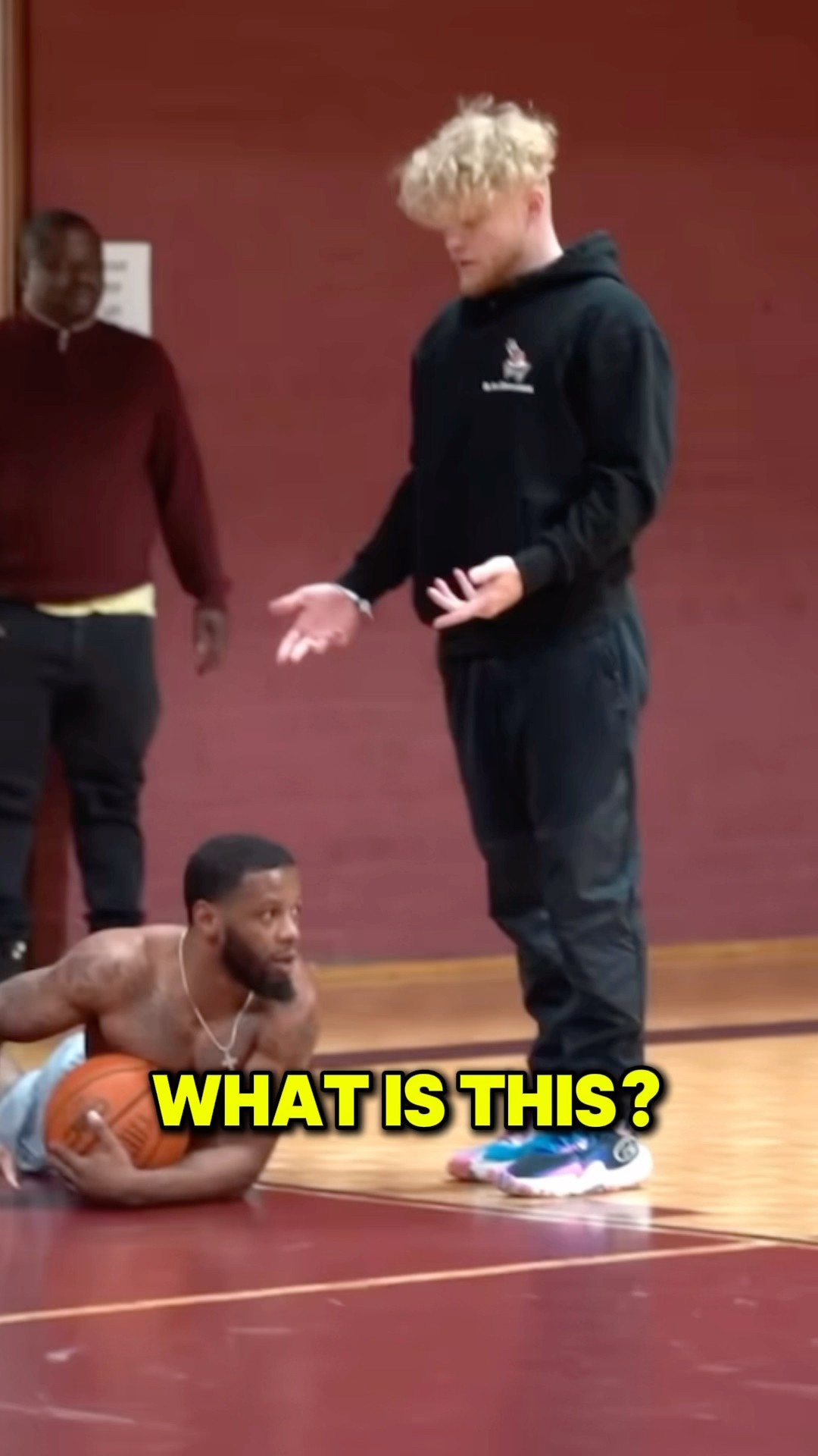Trash Talking Hooper Said “I’m Bout To F*** The White Boy Up”