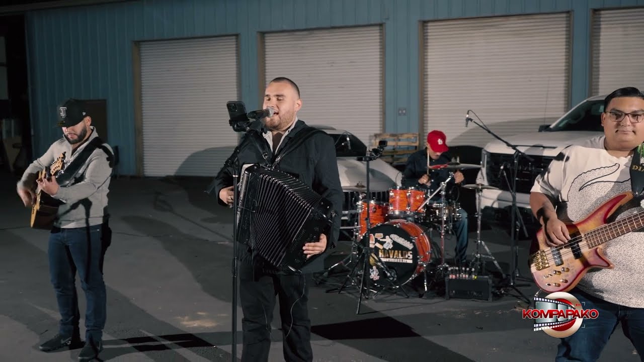 Los Chavalos De California- Neneking Hustle [Inedita En Vivo] 2023