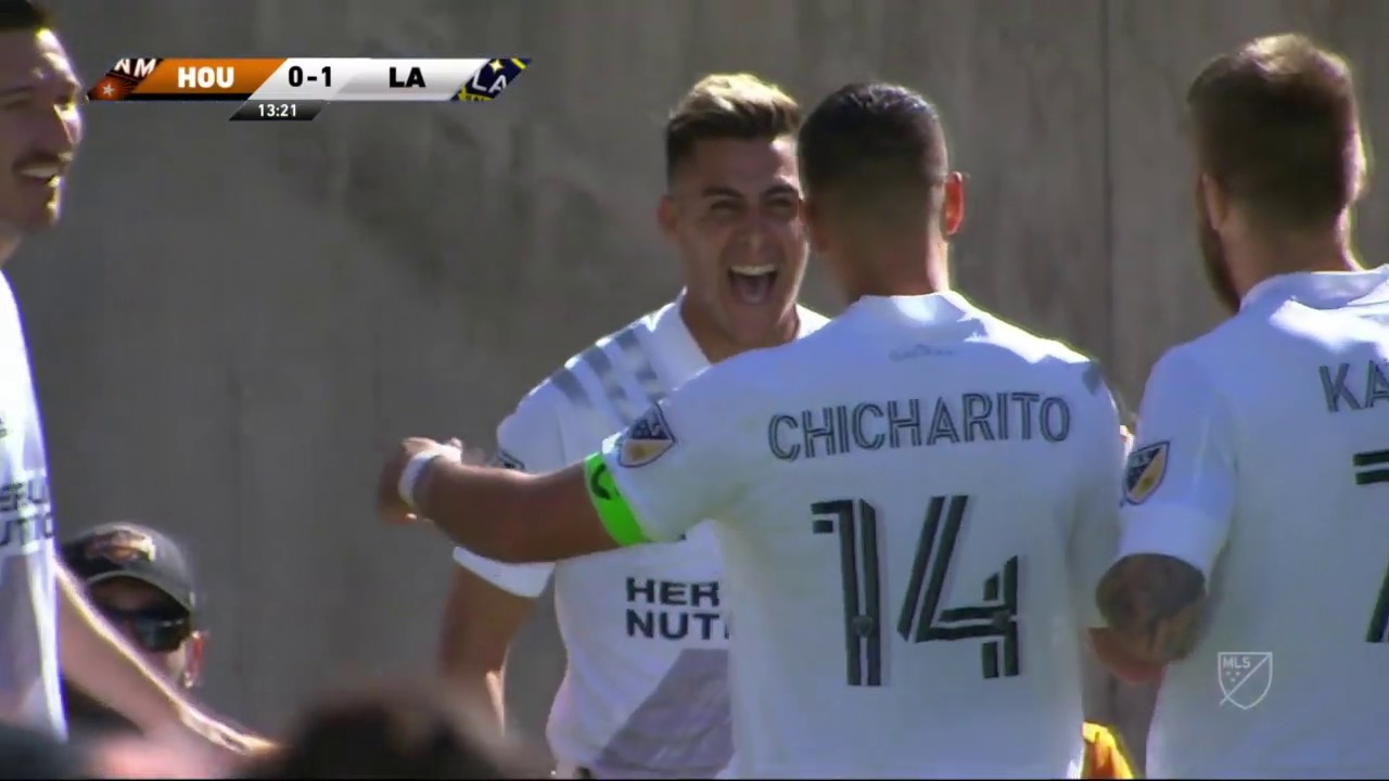 cristian pavon jersey