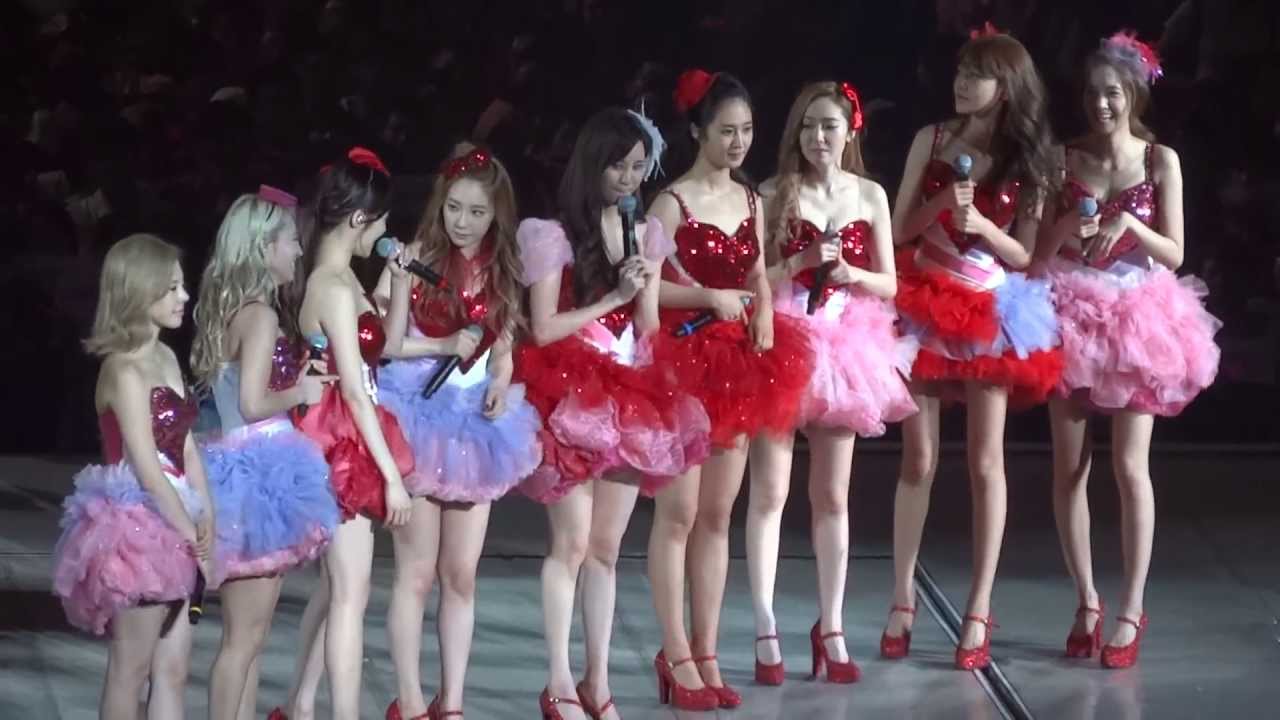 130721台北Girls' Generation_12.talking台灣很棒!最棒+各種姿勢XD