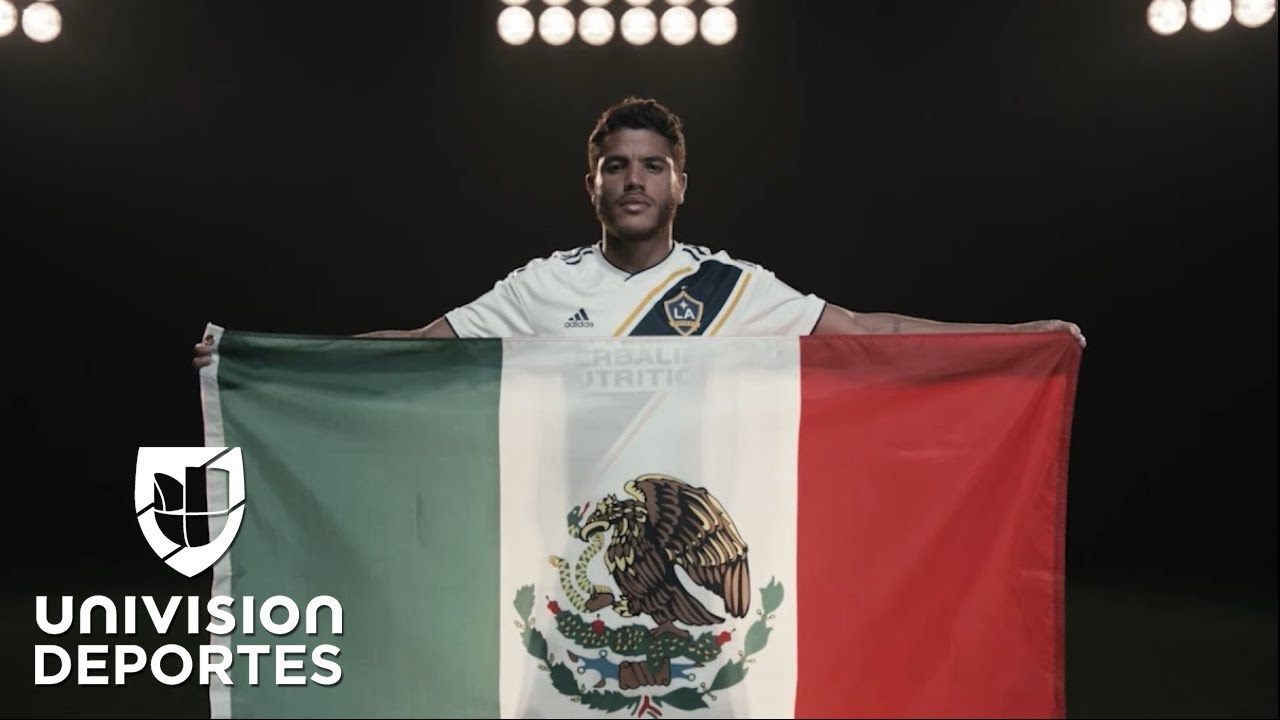 'Jona' dos Santos lleno de gloria: