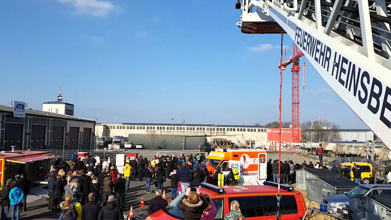 Landung und Start vom SAR 41 ( Bell UH 1D 