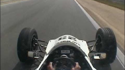 SkipBarber-Crash.mpg