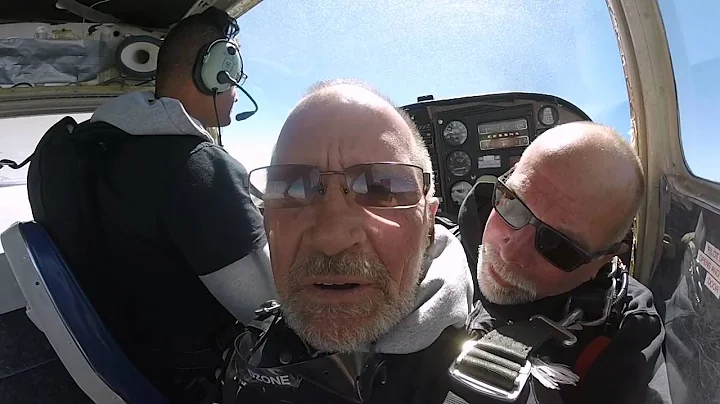 Patrick Nicholes's Tandem skydive!