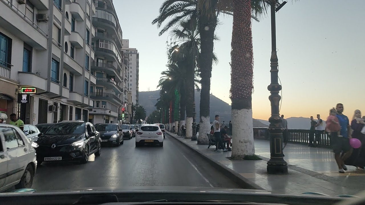 Mosta/Oran, سورة الإسراء مكررة
