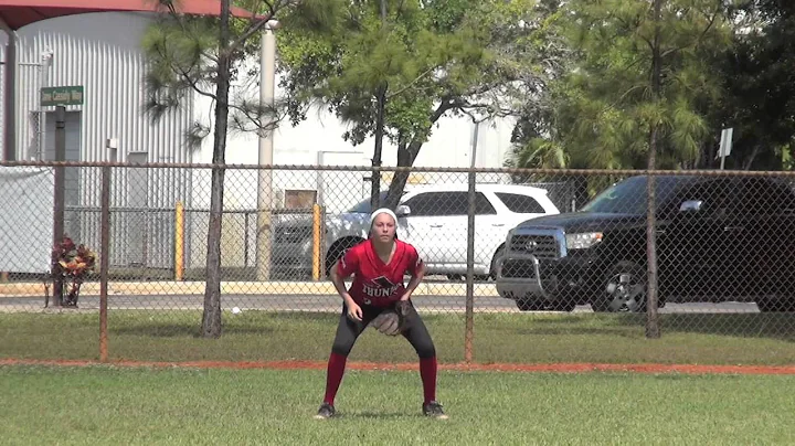 Arianna Flores Outfield Class of 2019