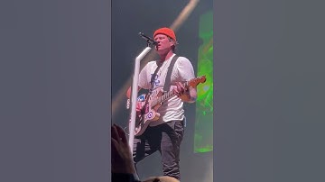 First Date - Blink-182
