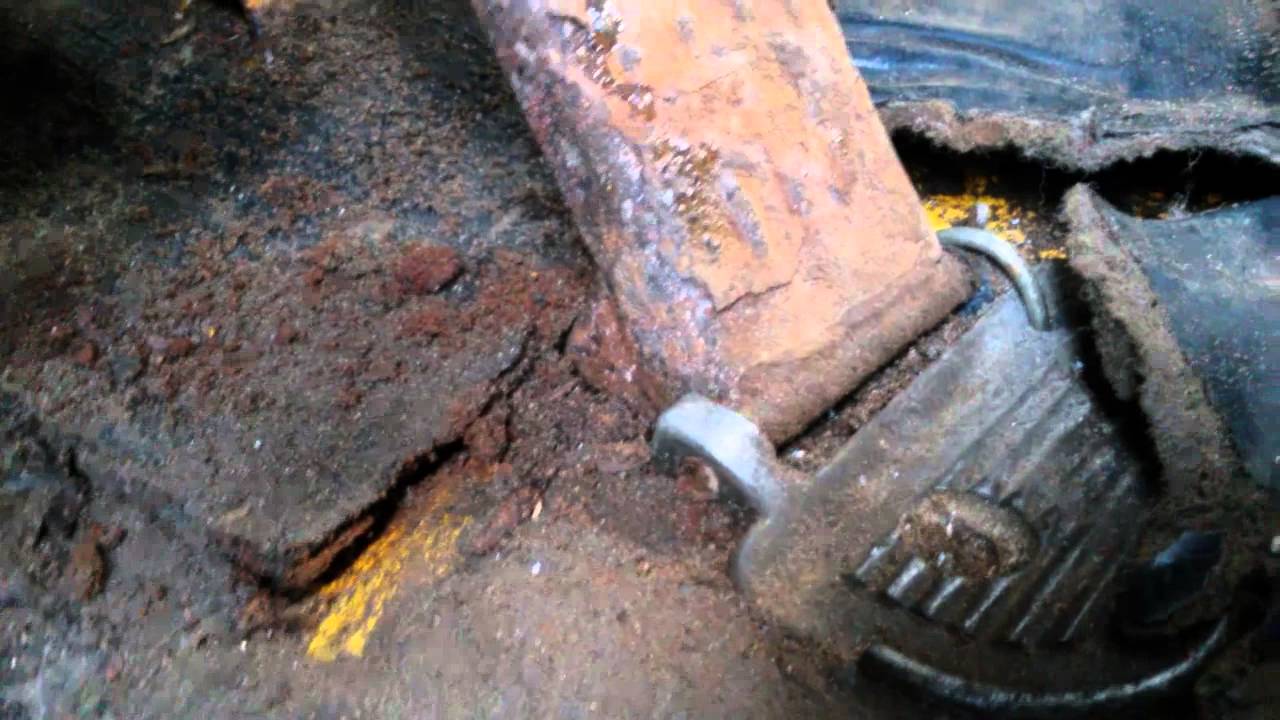 Ремонт педали газа - YouTube