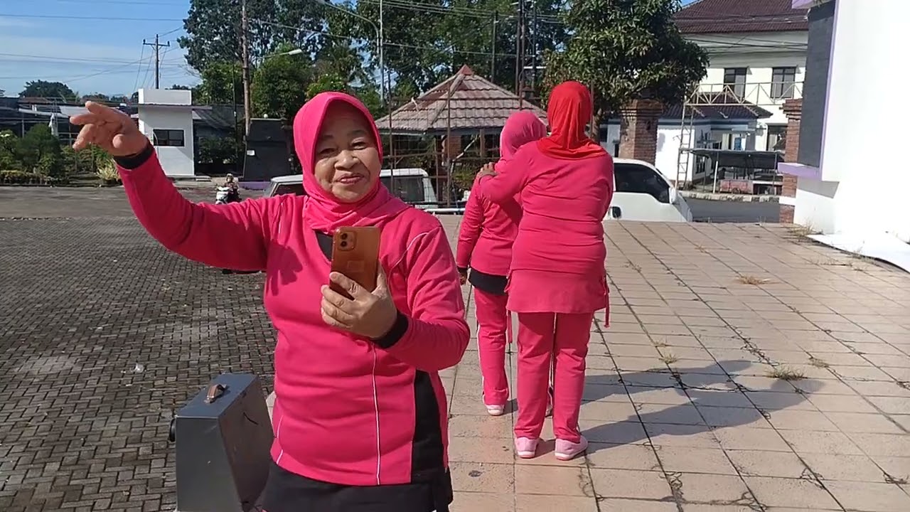 Senam SSI baracam karangpandan Friday 2 January 2026 Di mahkutormo 