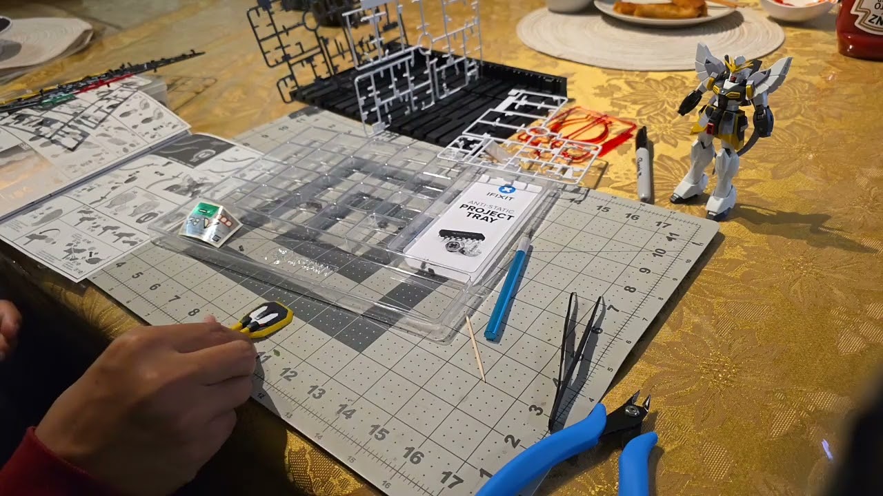 Injesting Plastic Crack: Sandrock Custom Part 3