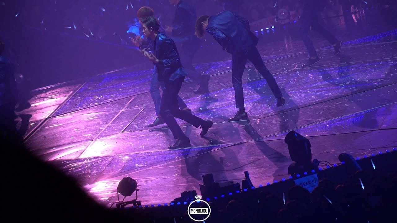 150315 The EXO'luXion 늑대와 미녀(Wolf) EXO focus 4K