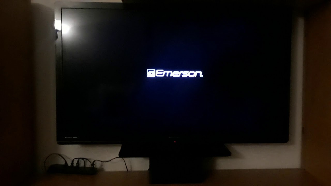 Emerson 50 inch LED TV wont stay on Turns off - YouTube