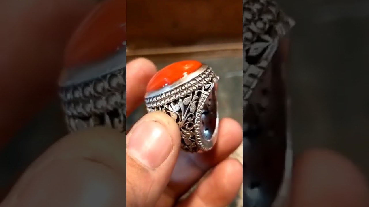 Marjan Stone | Short | Coral