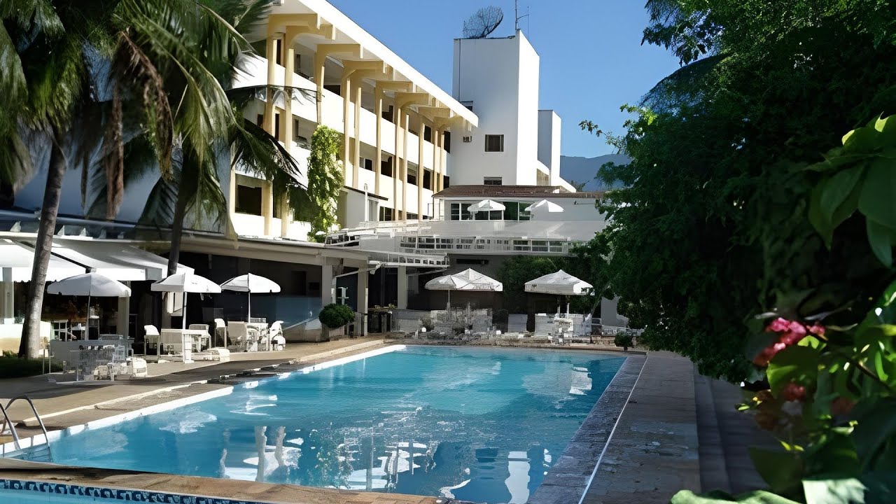 Ubatuba Palace Hotel | Ubatuba, Brazil | Hotel Review 🛏️