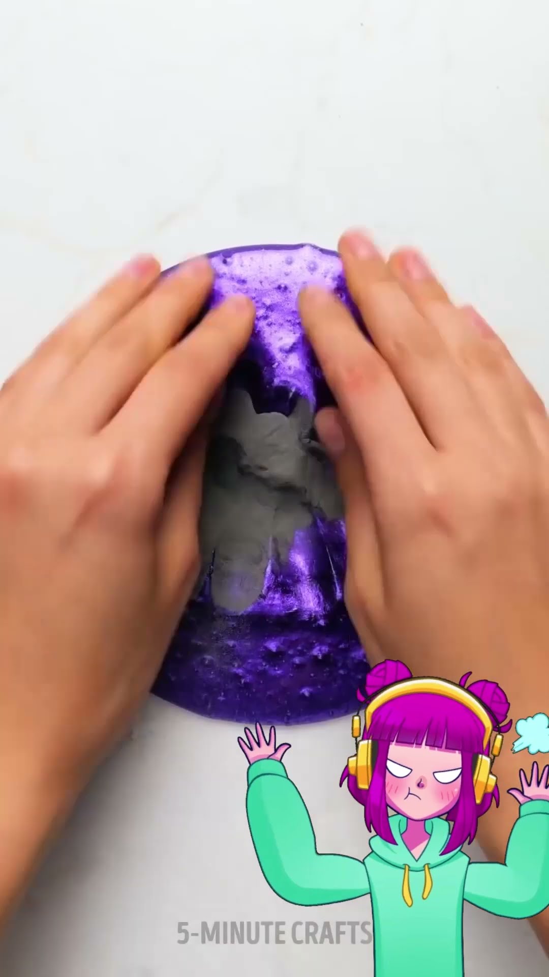 ODDLY SATISFYING EXPERIMENTS With Slime and Water ?
